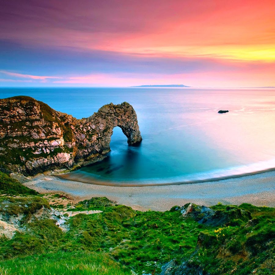 wallpaper pantai bergerak,natural landscape,body of water,nature,sky,coast