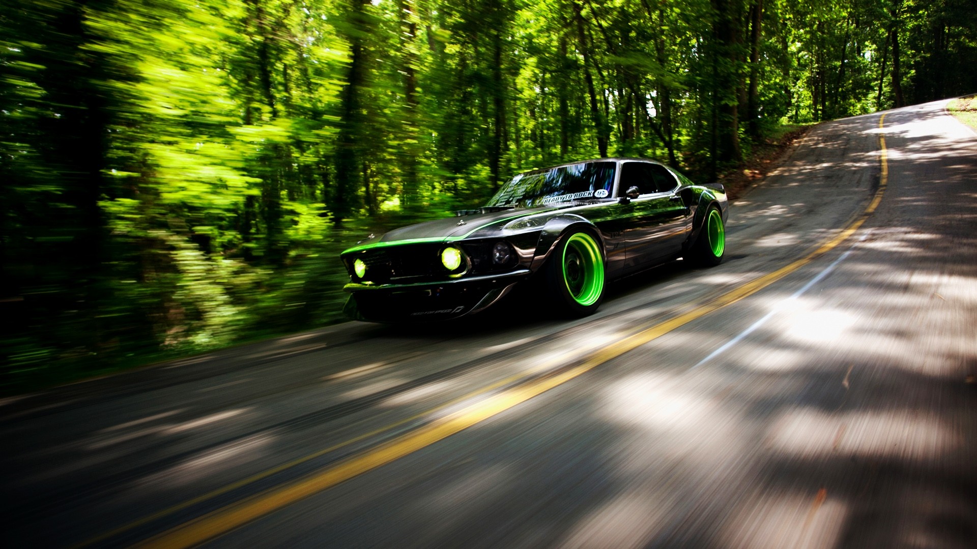 720p wallpapers for mobile,land vehicle,vehicle,car,green,automotive design