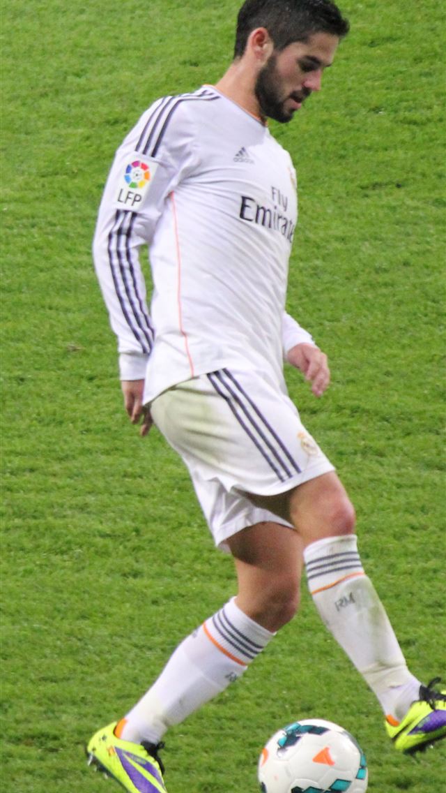 isco iphone wallpaper,player,ball game,football player,soccer player,team sport