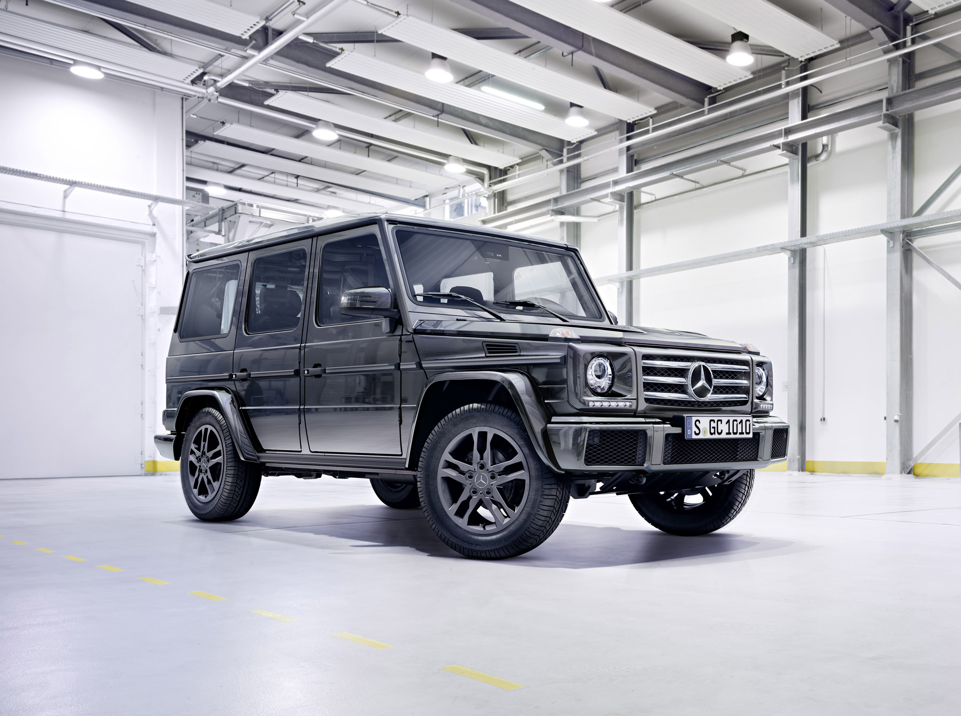 mercedes g class wallpaper,land vehicle,vehicle,car,motor vehicle,sport utility vehicle