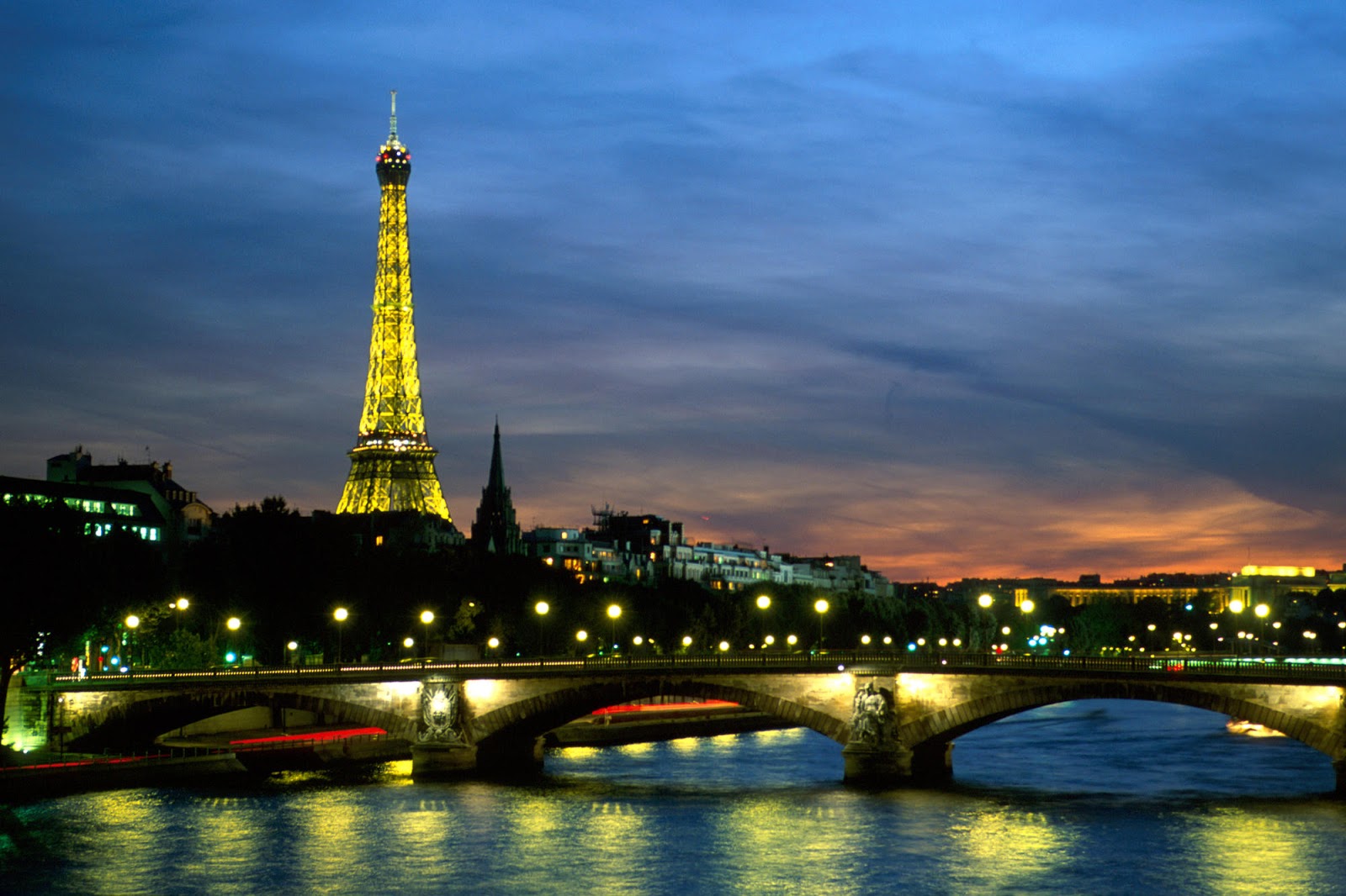 carta da parati di notte a parigi,torre,cielo,notte,area metropolitana,città