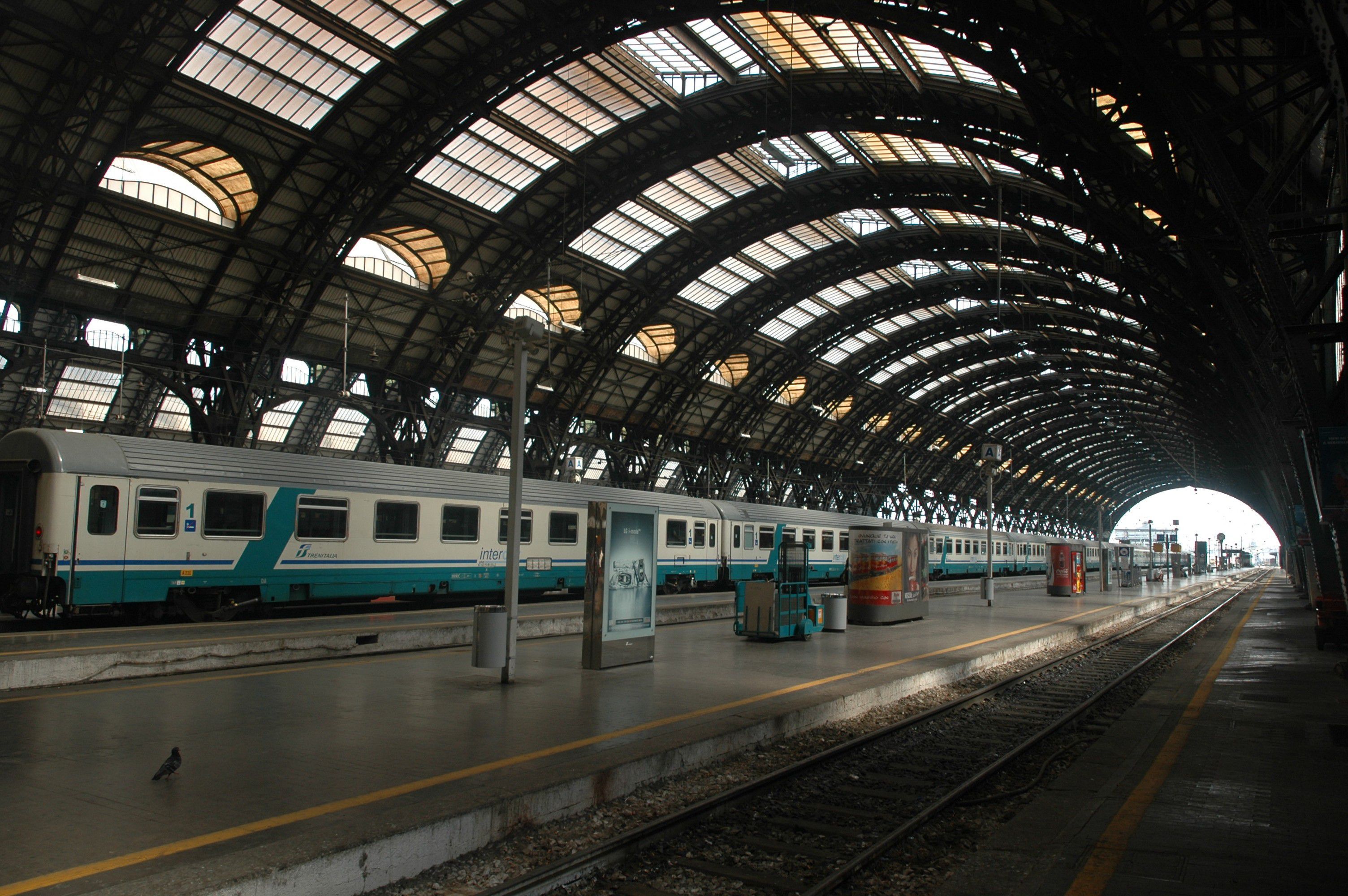 bahnhof tapete,bahnhof,zug,eisenbahn,gebäude,fahrzeuge