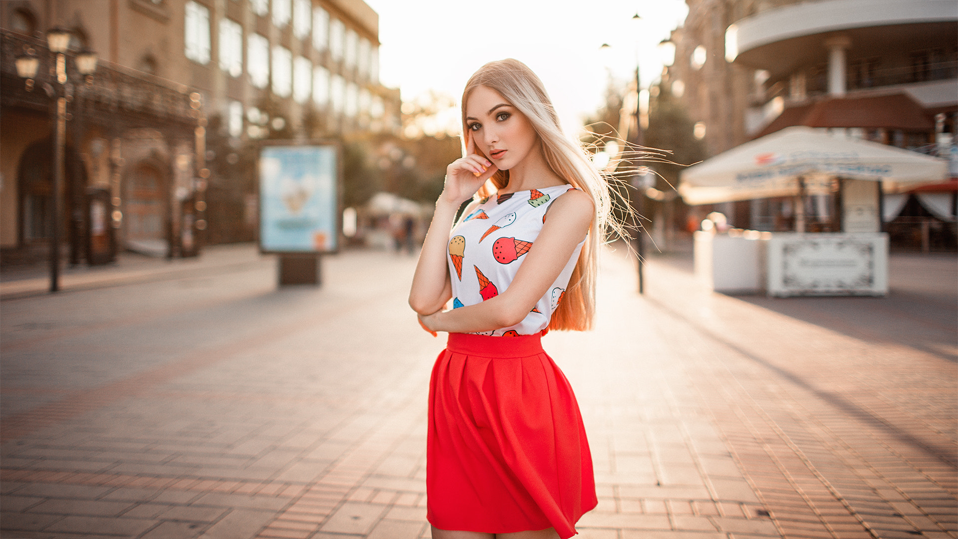 wallpaper girl pic,white,clothing,photograph,street fashion,shoulder