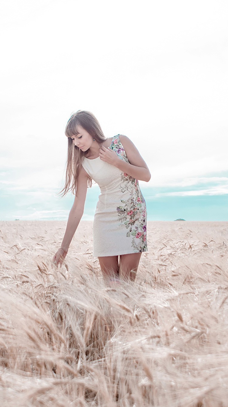 beautiful lady wallpaper,people in nature,photograph,beauty,summer,grass family