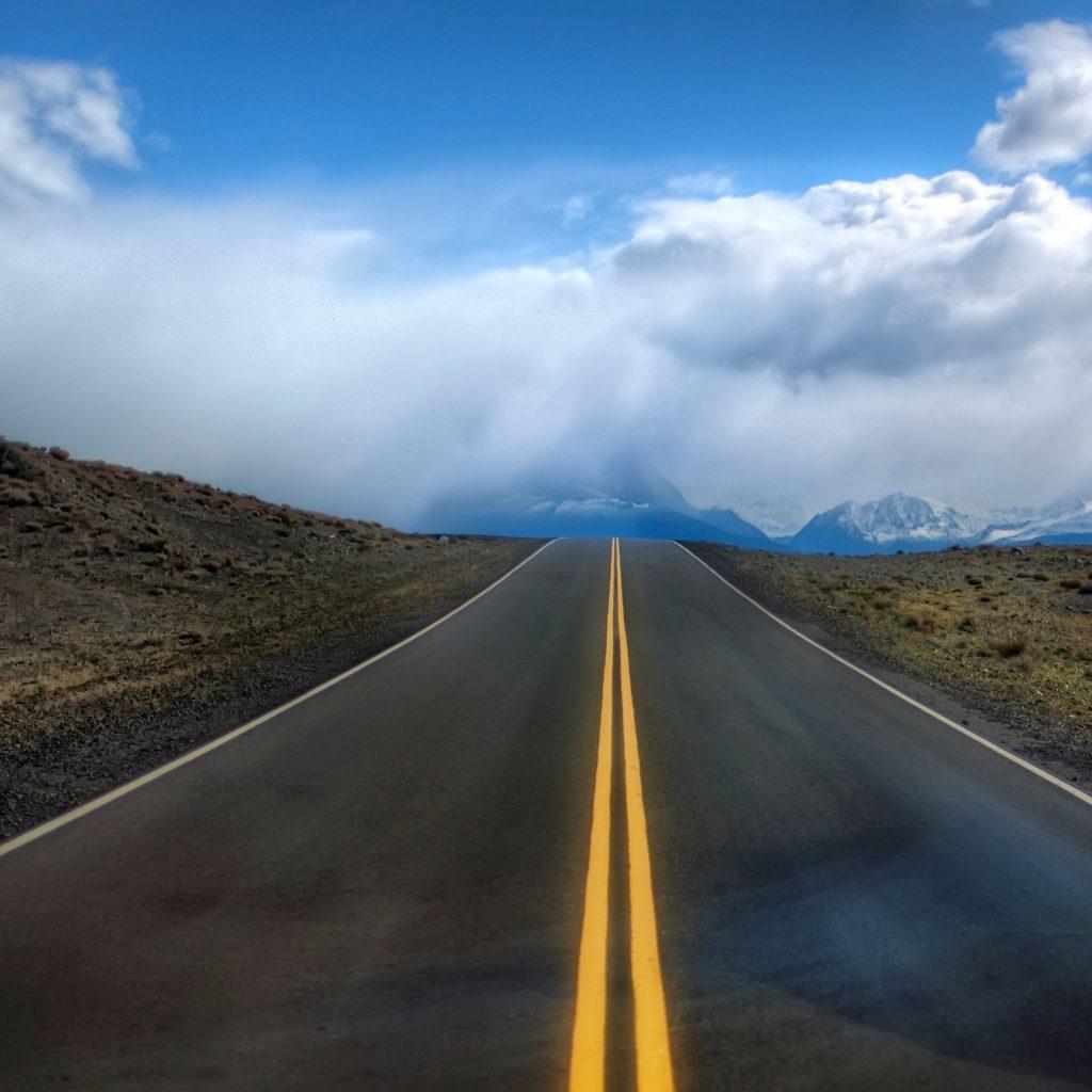 ipad air wallpaper 2048x2048,road,sky,asphalt,horizon,highway