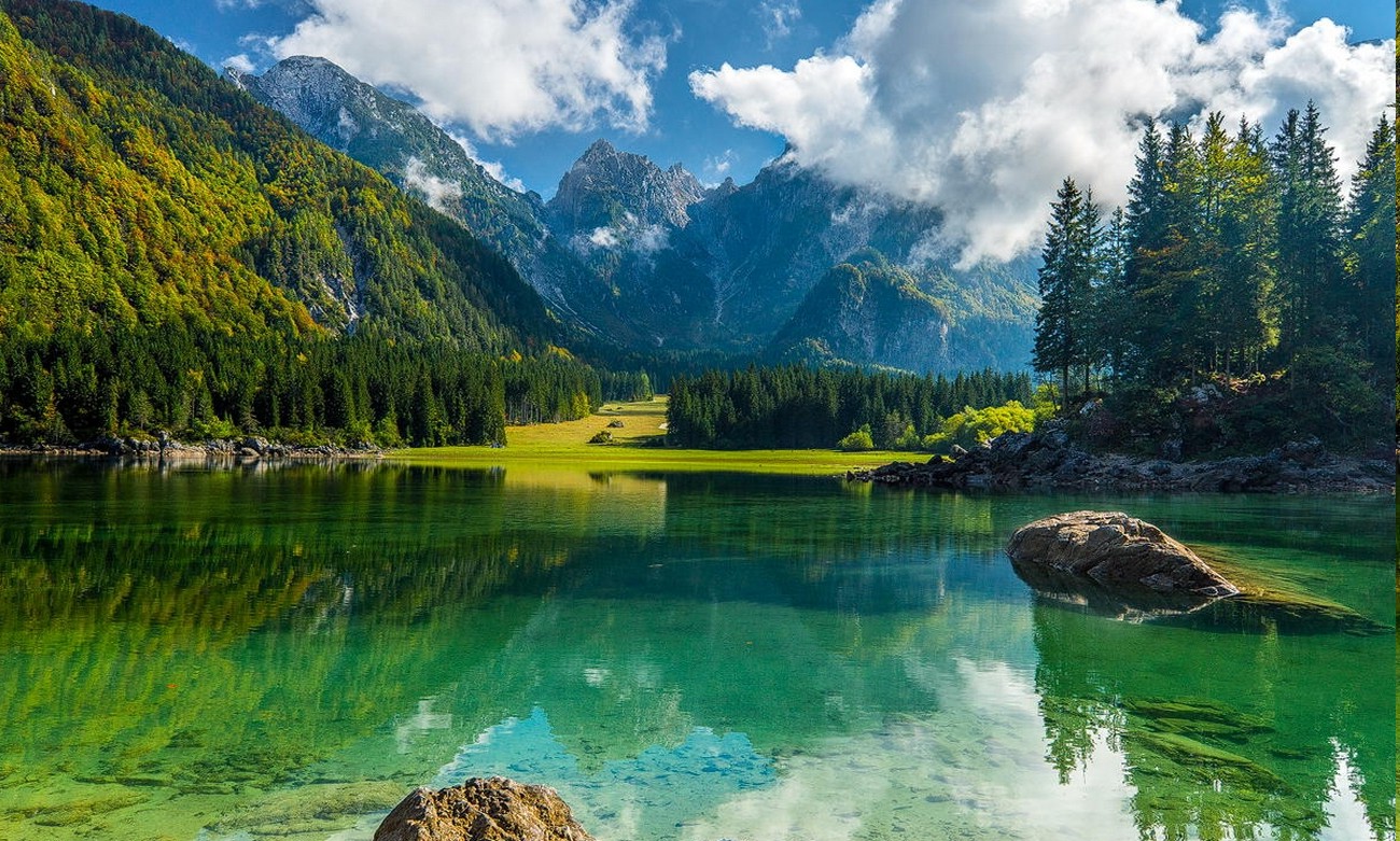 green water wallpaper,natural landscape,nature,body of water,reflection,mountain