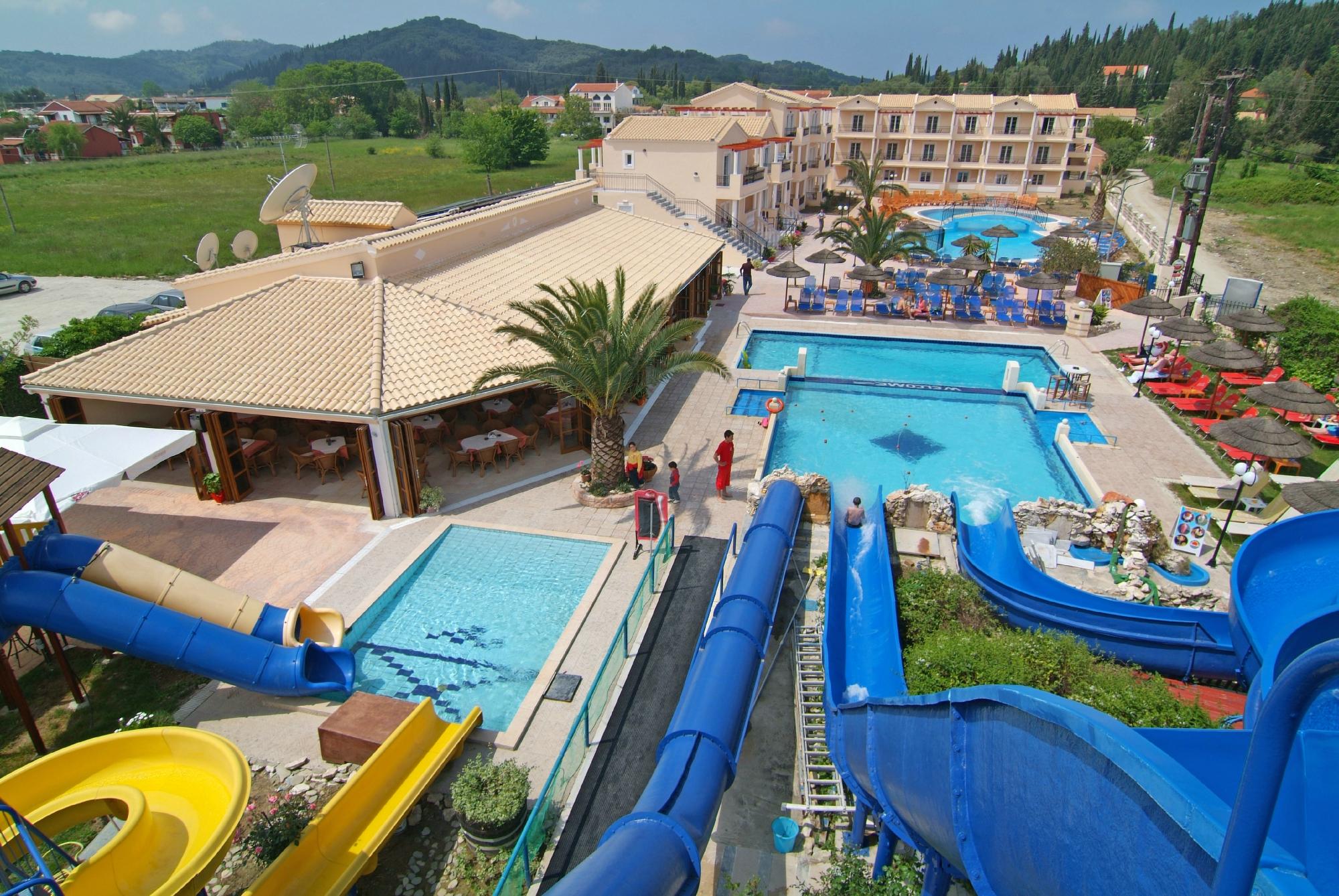 fond d'écran parc aquatique,parc aquatique,piscine,recours,propriété,parc d'attractions