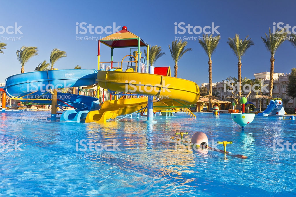 fondo de pantalla de parque acuático,parque acuatico,piscina,parque de atracciones,ocio,parque