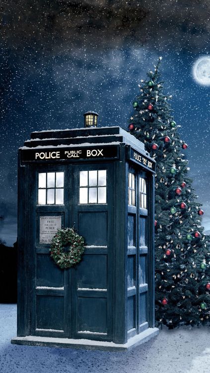 doctor who iphone wallpaper,telephone booth,tree,christmas tree,christmas,christmas decoration