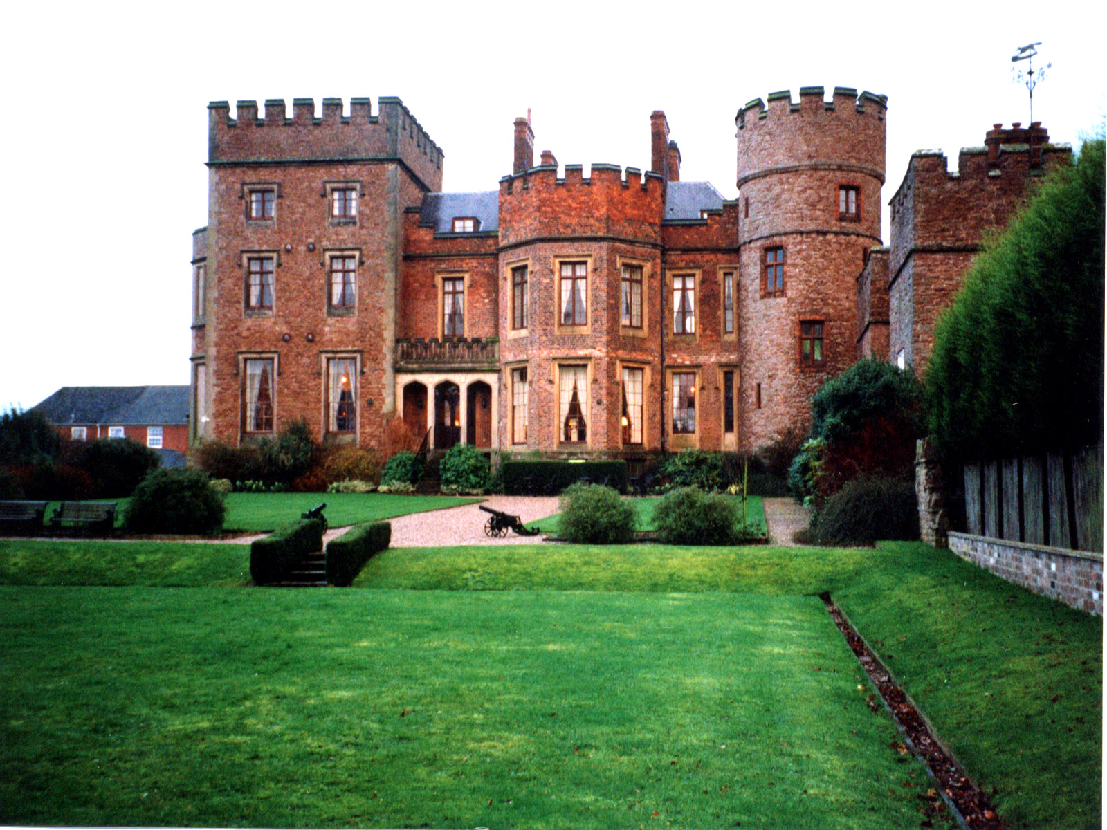 castle wallpaper,estate,grass,property,building,stately home