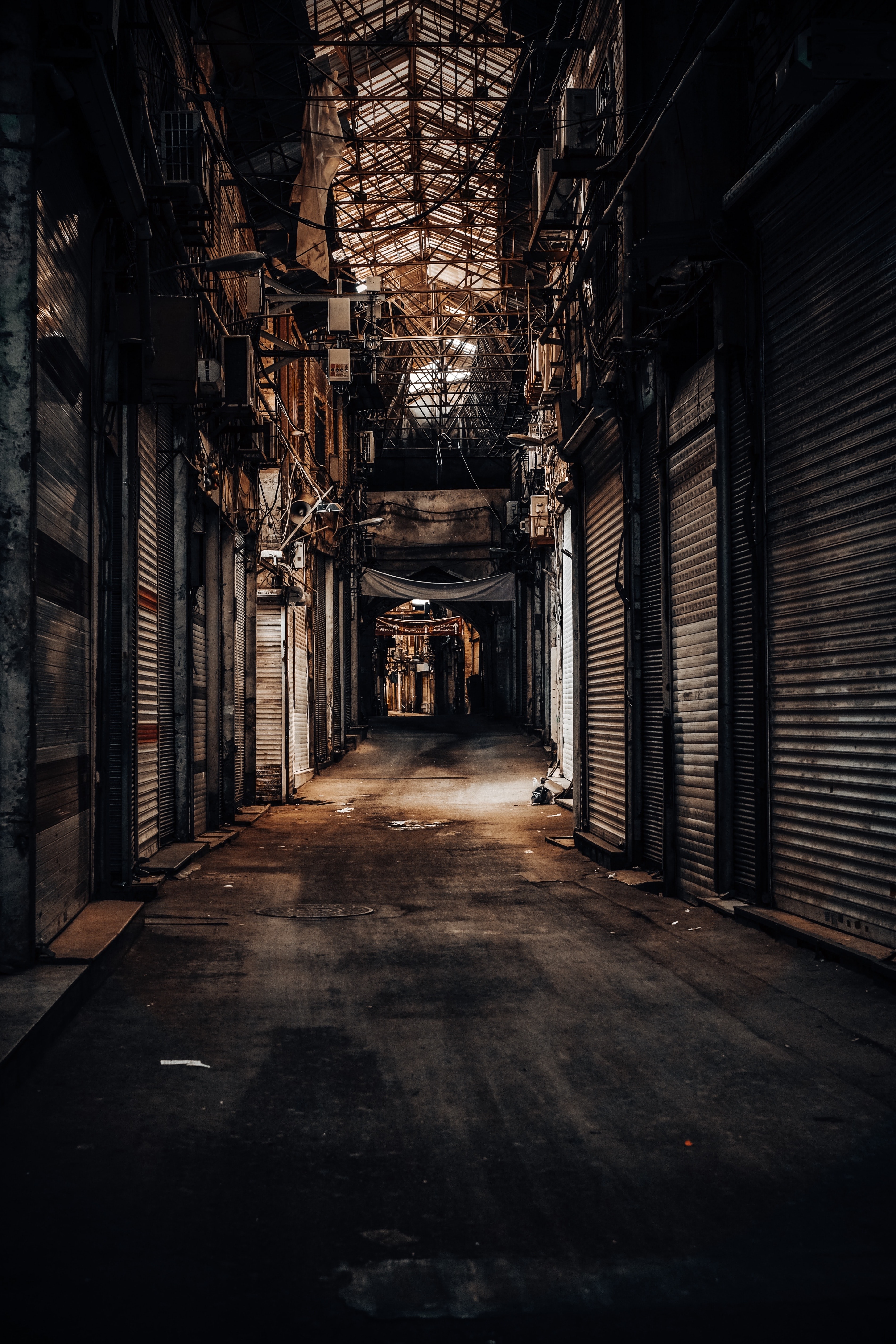 ghetto wallpapers,alley,darkness,street,building,infrastructure