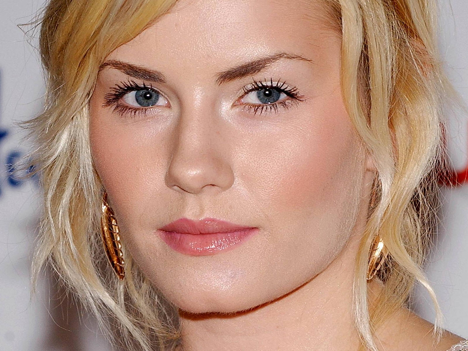 elisha cuthbert wallpaper,face,hair,eyebrow,blond,lip