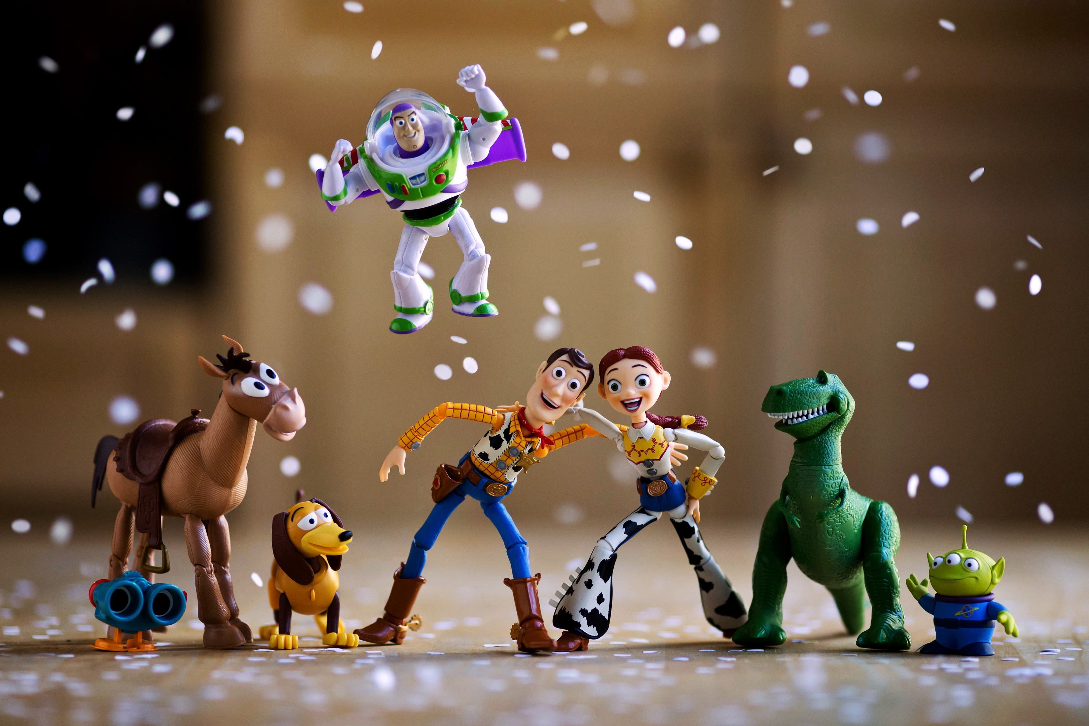 toys wallpaper,animated cartoon,cartoon,action figure,animation,figurine