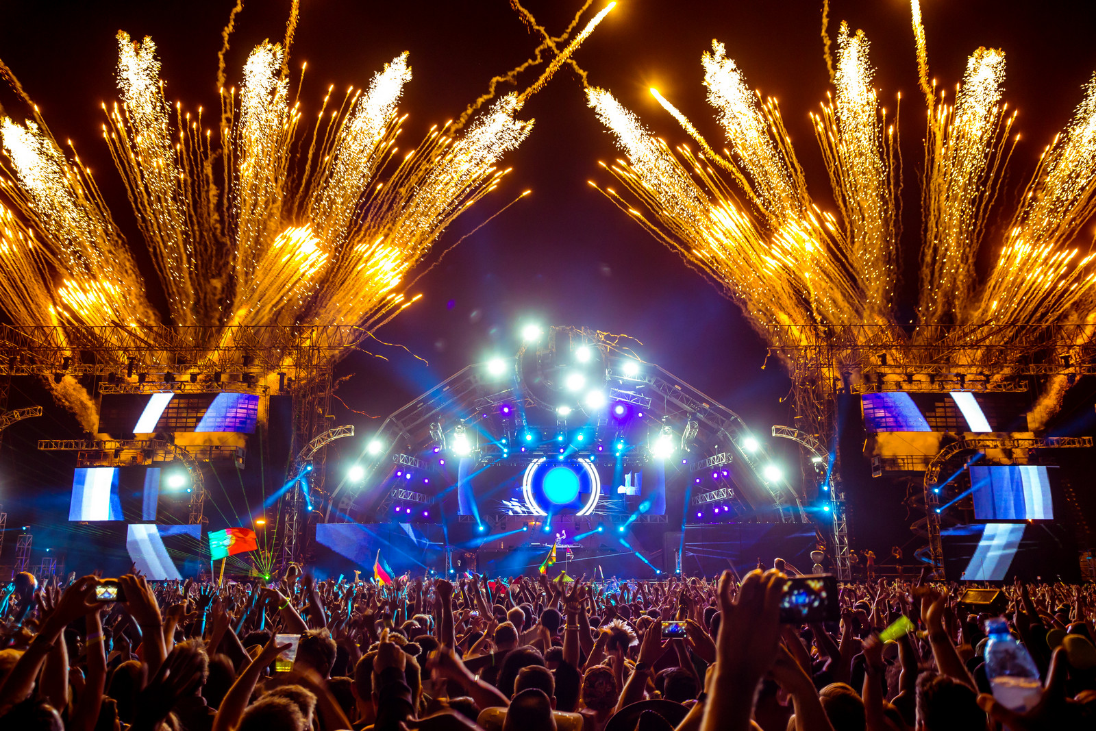 edm wallpaper,entertainment,event,performance,crowd,fête