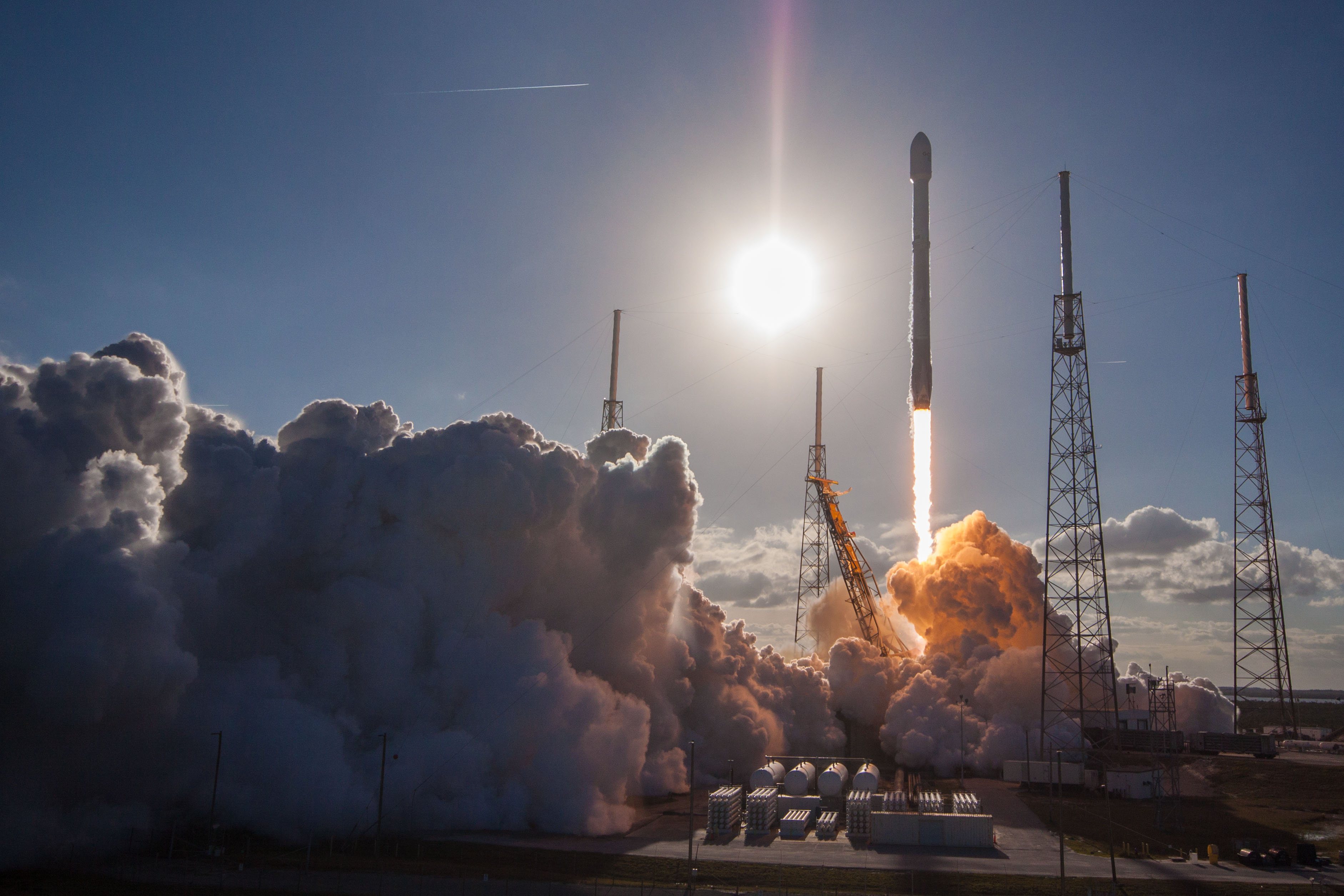 fond d'écran spacex,fusée,vaisseau spatial,ciel,navette spatiale,explosion