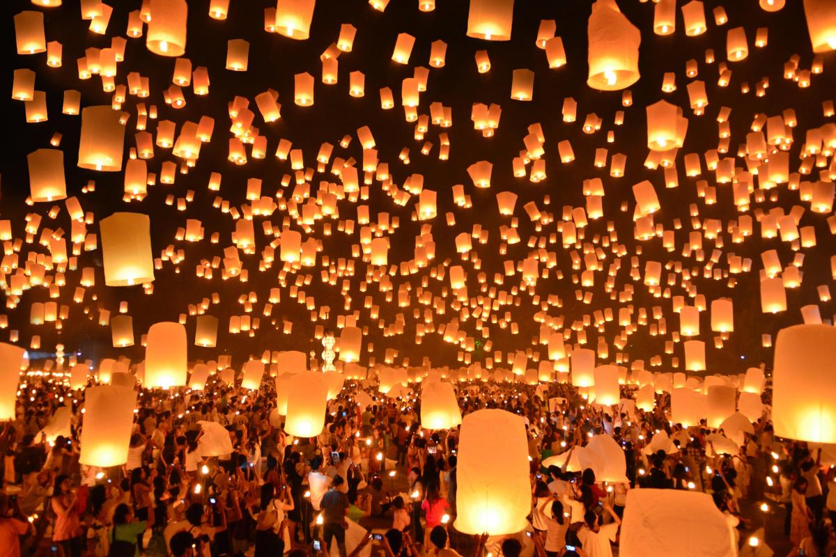 fond d'écran diwali 3d,éclairage,lanterne,lumière,luminaire,foule