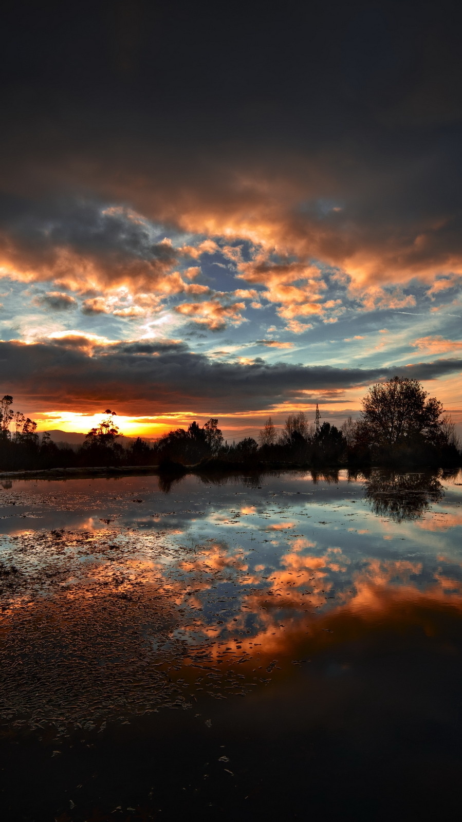 landscape iphone wallpaper,sky,nature,natural landscape,horizon,reflection