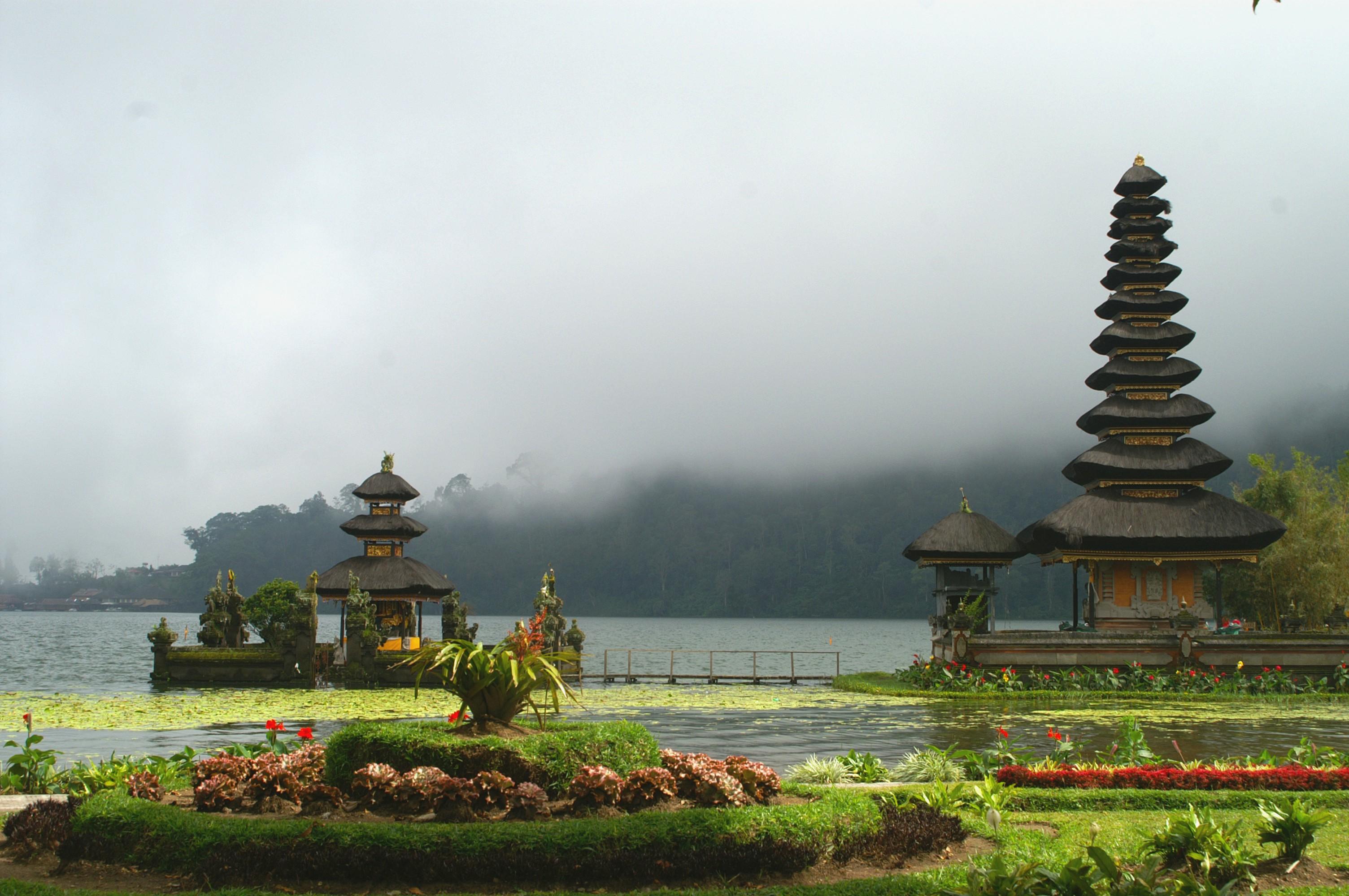 인도네시아 벽지,신전,예배 장소,중국 건축,힐 역,하늘
