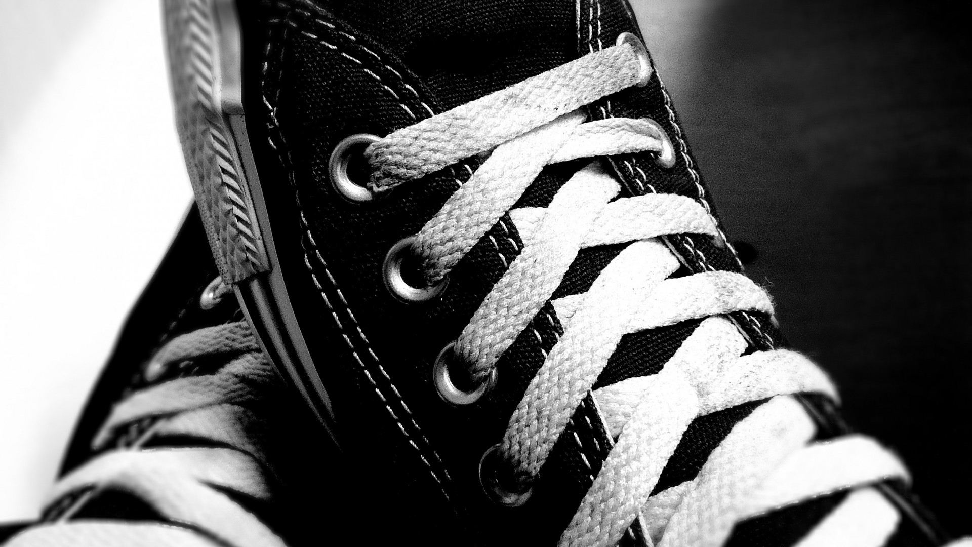 papel tapiz converse,blanco,calzado,negro,zapato,en blanco y negro