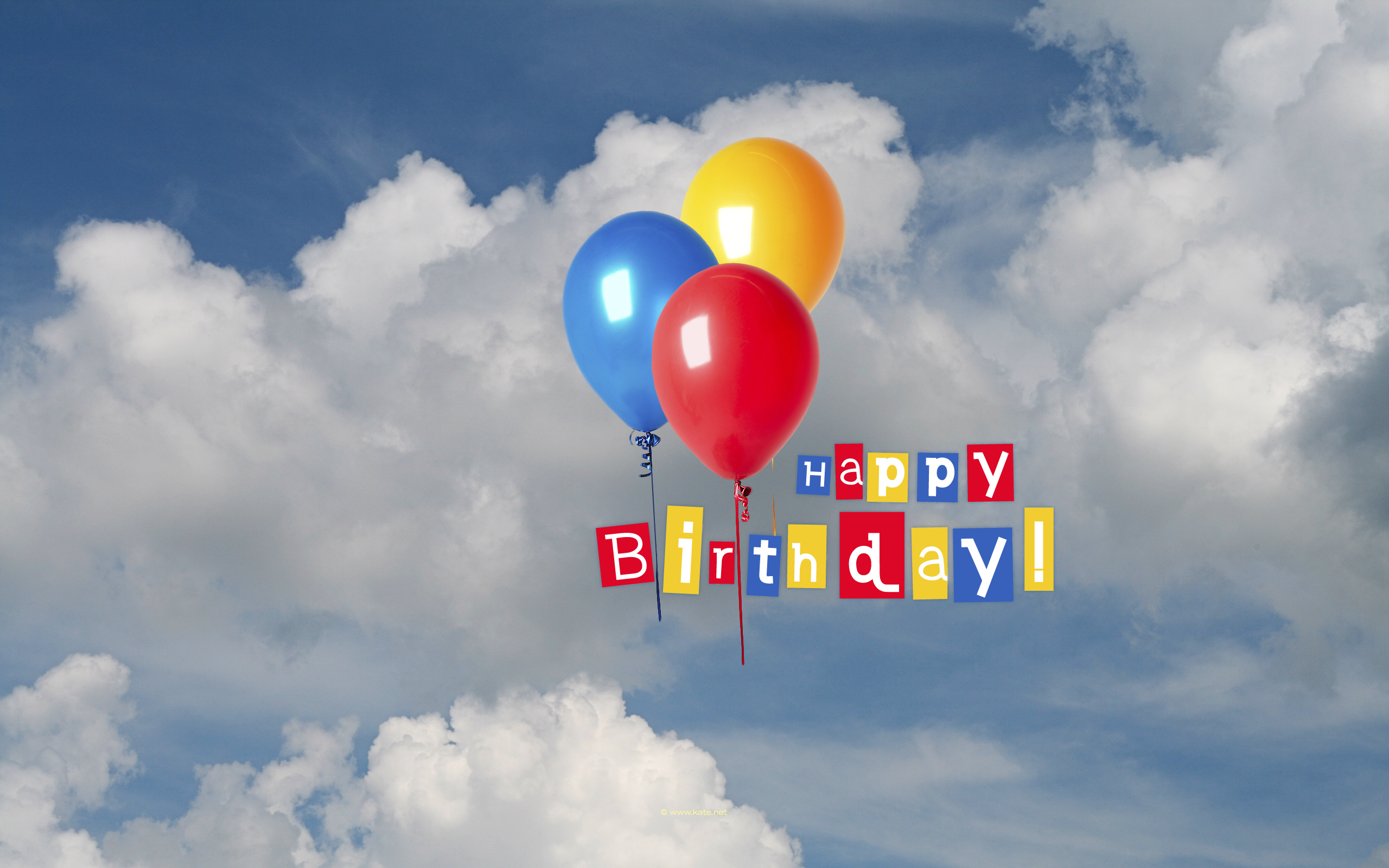 お誕生日おめでとう壁紙hd,空,バルーン,雲,昼間,熱気球