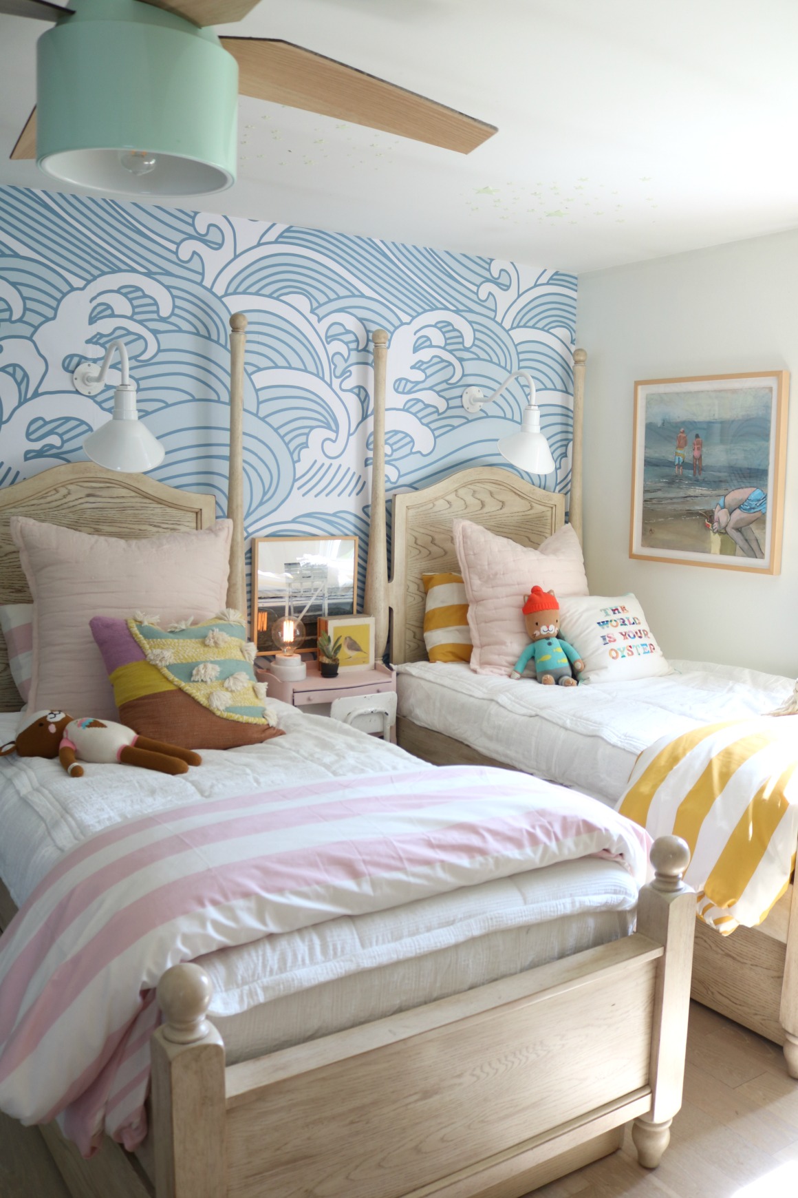 girls bedroom wallpaper,bedroom,bed,furniture,room,bed sheet