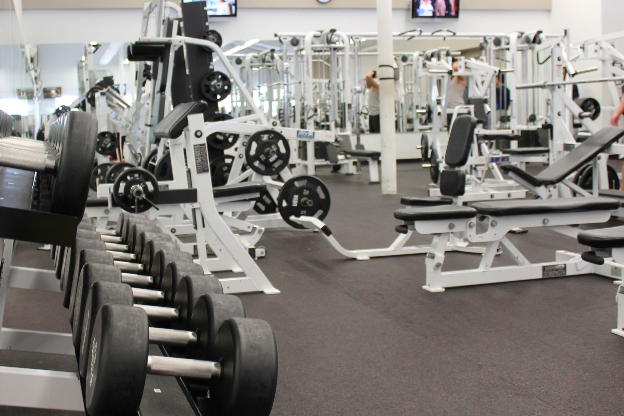 fondo de pantalla de gimnasio,gimnasio,entrenamiento de fuerza,entrenamiento con pesas,aptitud física,habitación