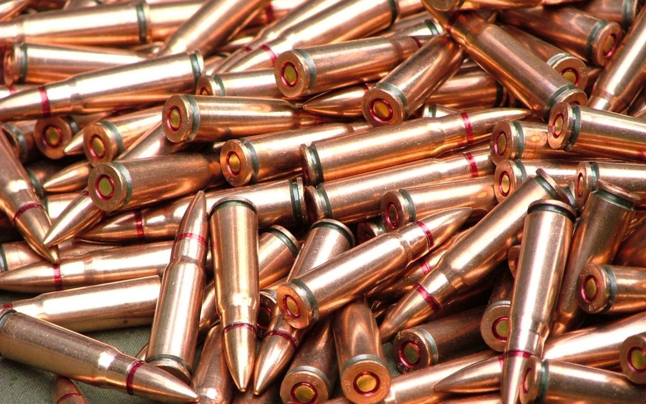 fondo de pantalla de bala,munición,metal,bala,cobre,latón