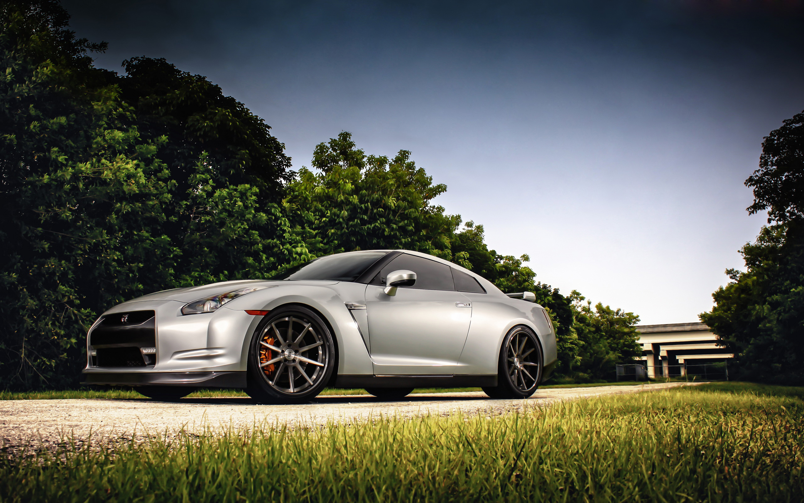 gtr wallpaper,land vehicle,vehicle,car,automotive design,sports car