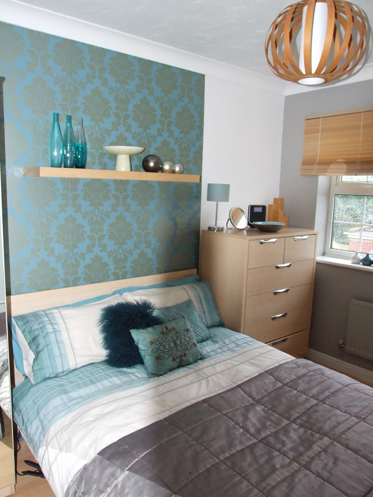 Bedroom Feature Wallpaper WallpaperUse