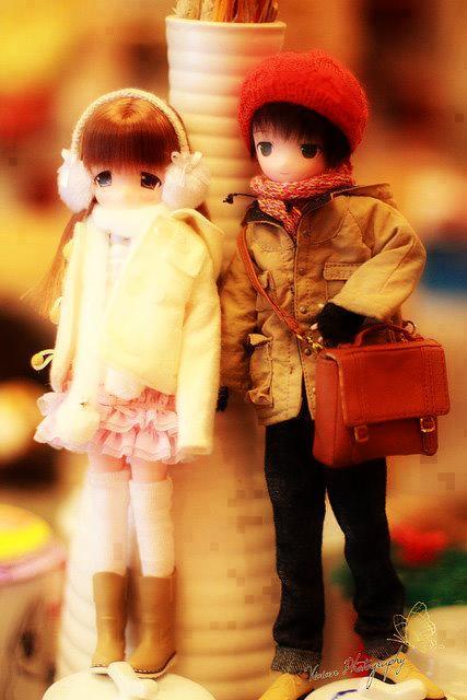 i love u wallpaper with couple,yellow,child,toy,doll,toddler