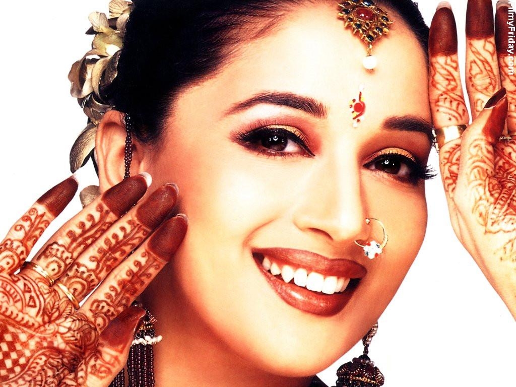 madhuri dixit wallpaper,hair,face,eyebrow,skin,beauty