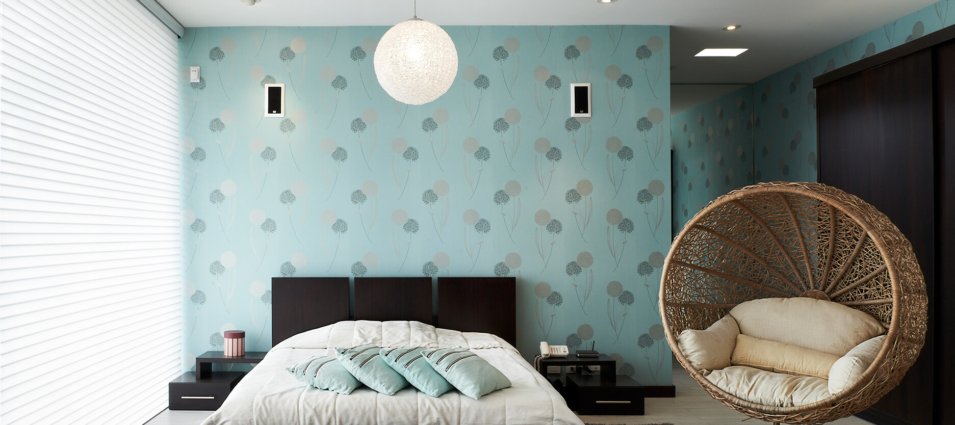 壁紙dinding kamar tidur romantis,寝室,ルーム,壁,インテリア・デザイン,家具