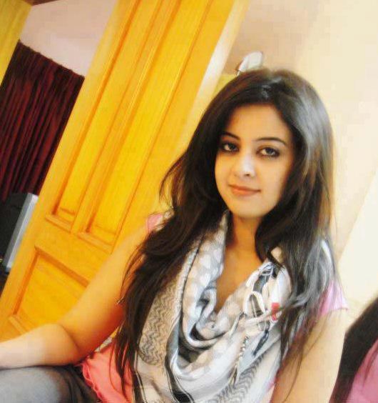 ladkiyon ke half sweater