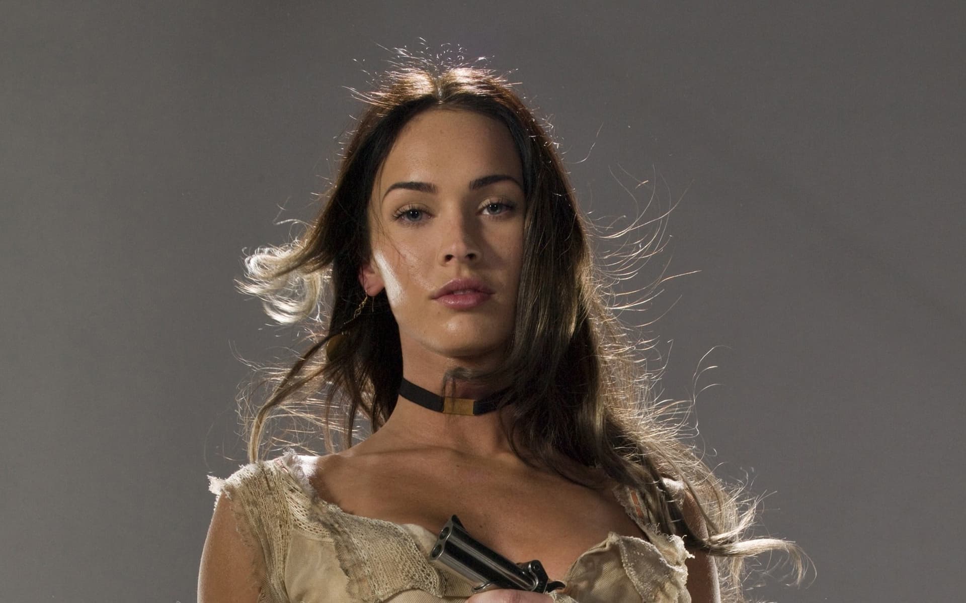 Megan Fox 2008 Hd- WallpaperUse