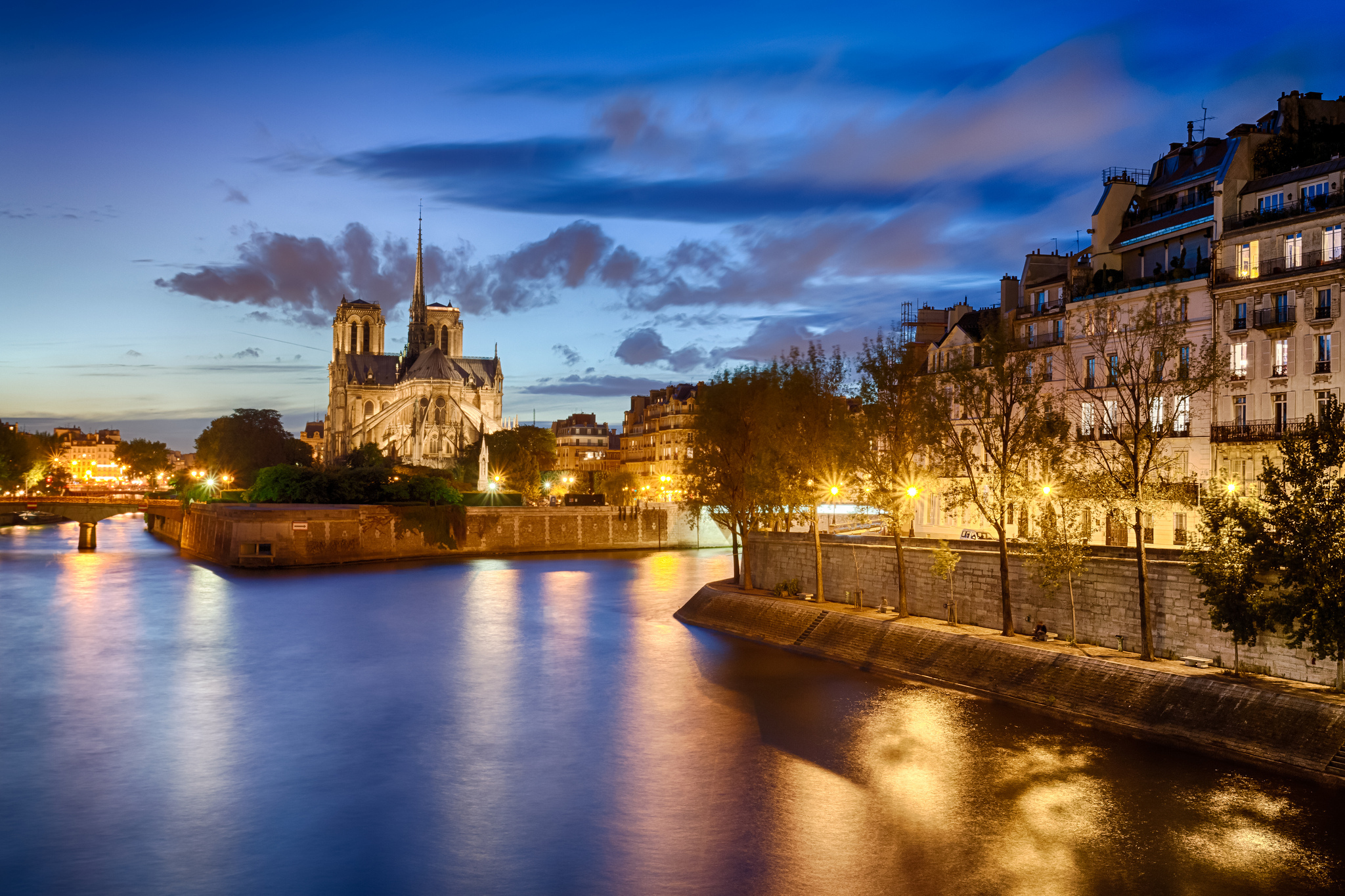 notre dame wallpaper,sky,nature,water,landmark,reflection