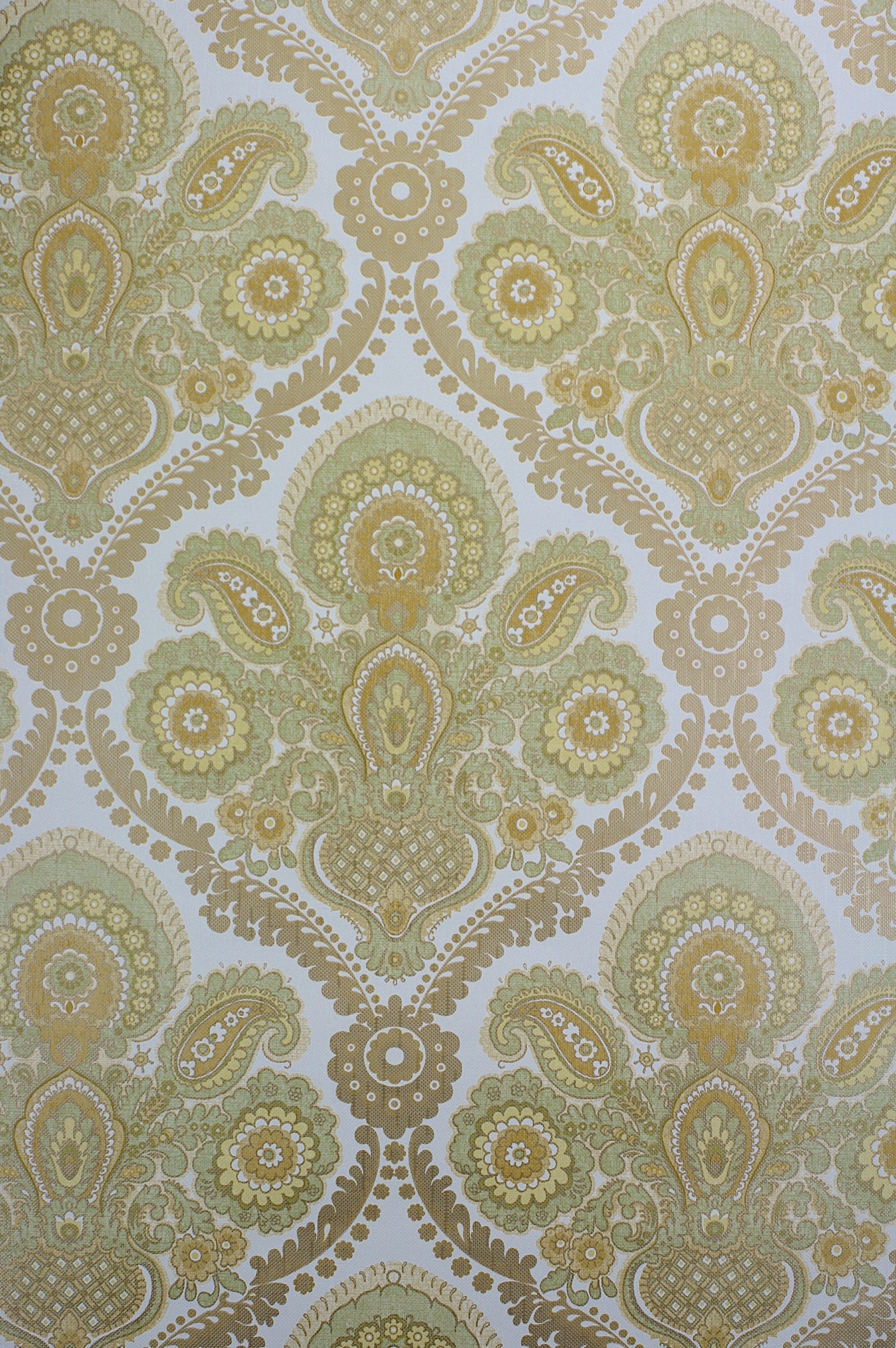 gold damask wallpaper,pattern,green,yellow,wallpaper,motif