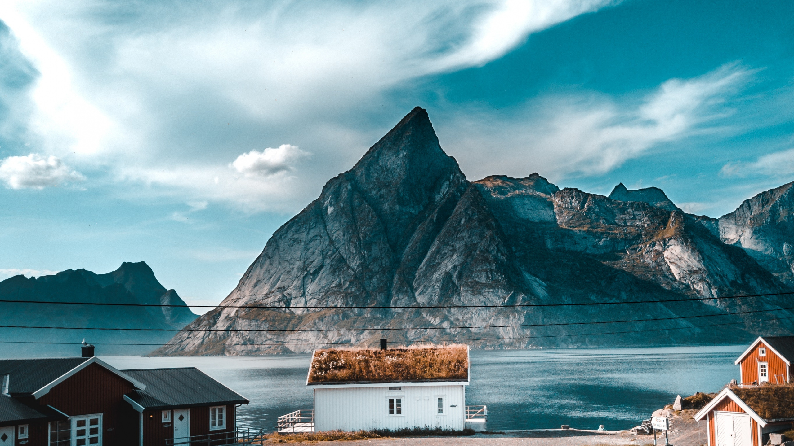日当たりの良い壁紙 山 自然の風景 空 山脈 海 Wallpaperuse