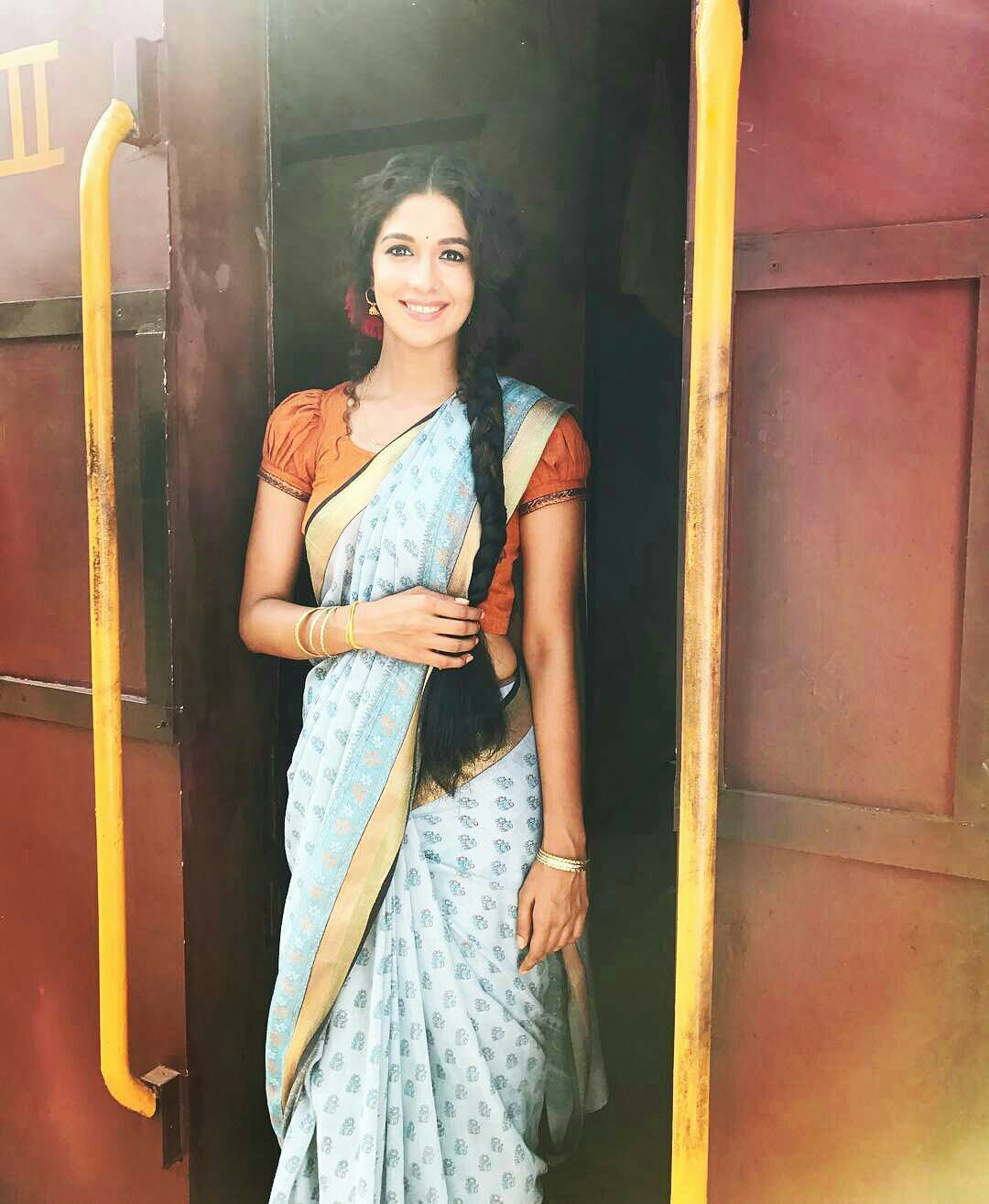 actriz de bollywood en sari fondos de pantalla hd,ropa formal,arte,diseño de moda