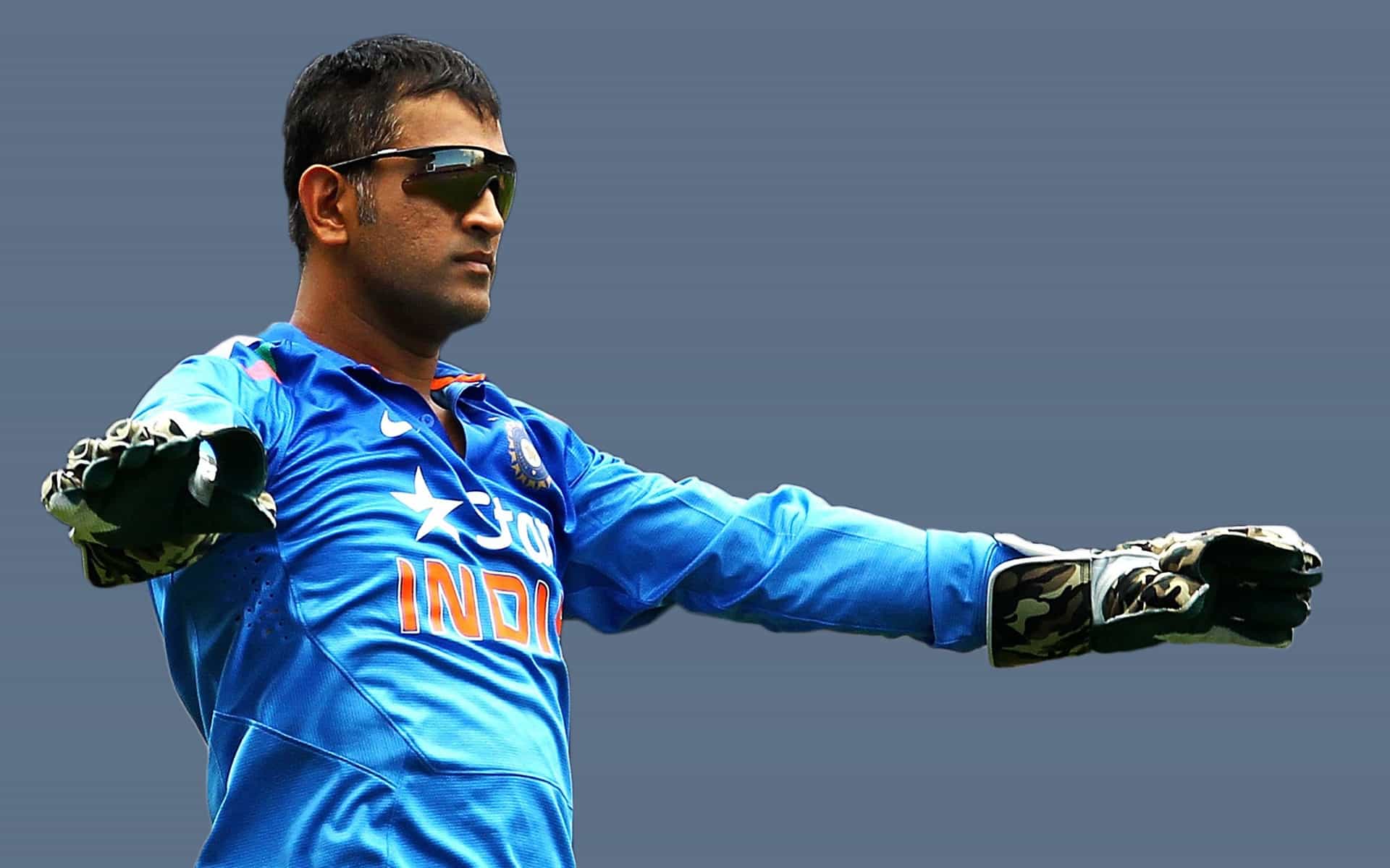 dhoni wallpaper,player,eyewear,football player,sportswear,sports uniform