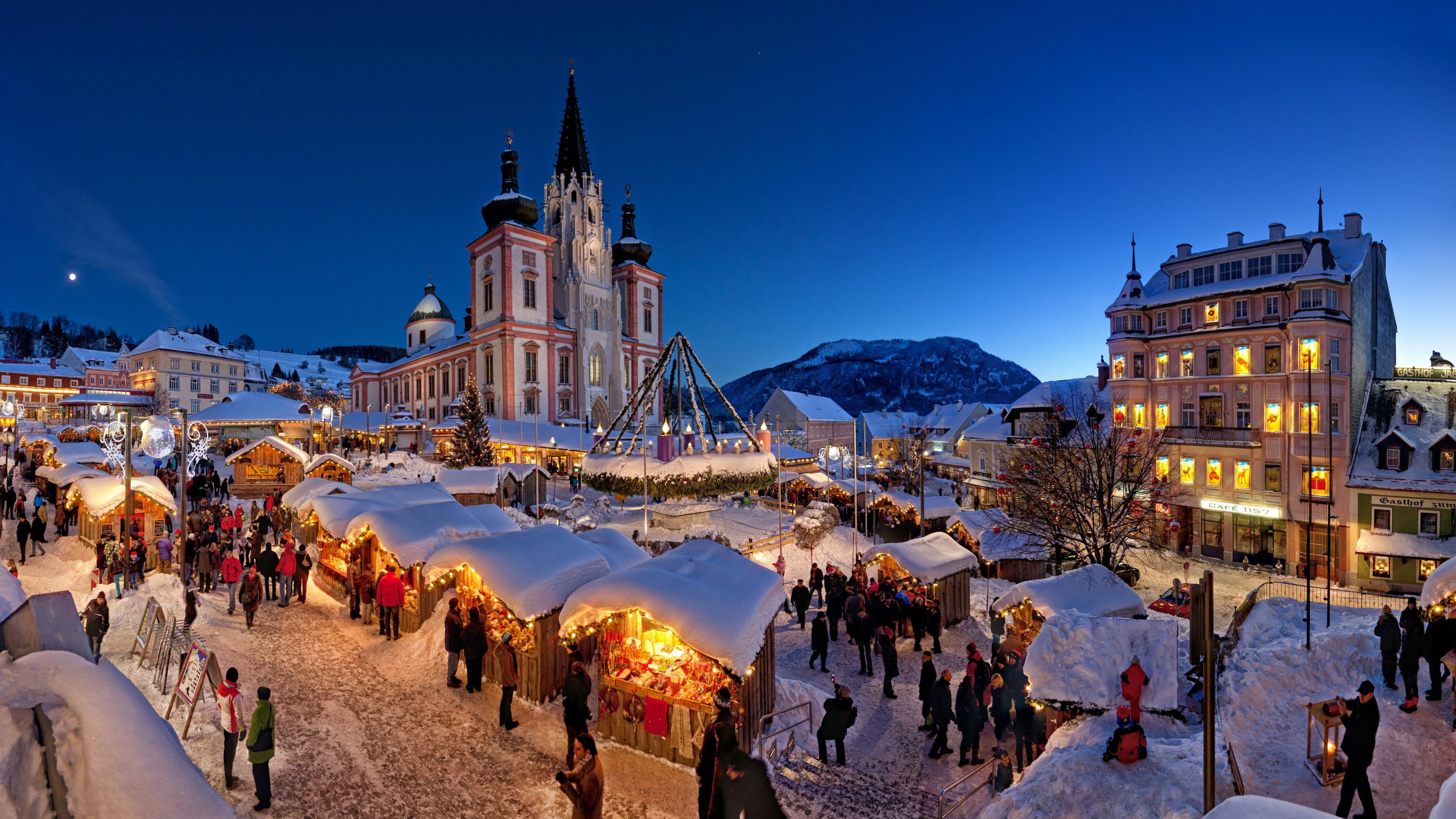 4k christmas wallpaper,town,winter,tourism,snow,human settlement