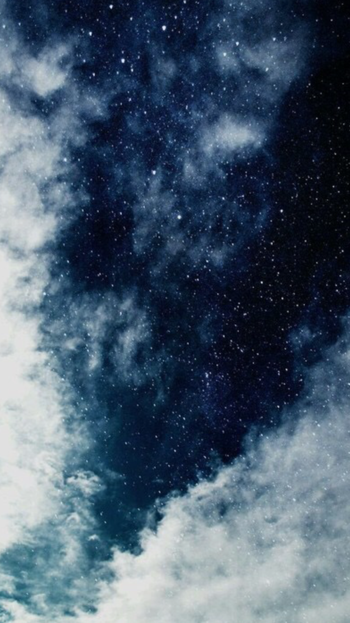 papier peint bleu tumblr,ciel,atmosphère,nuage,la nature,bleu