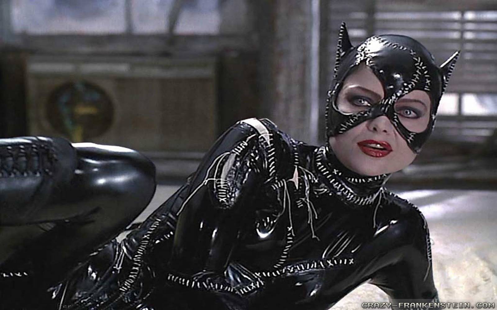catwoman wallpaper,catwoman,supervillain,batman,fictional character,latex
