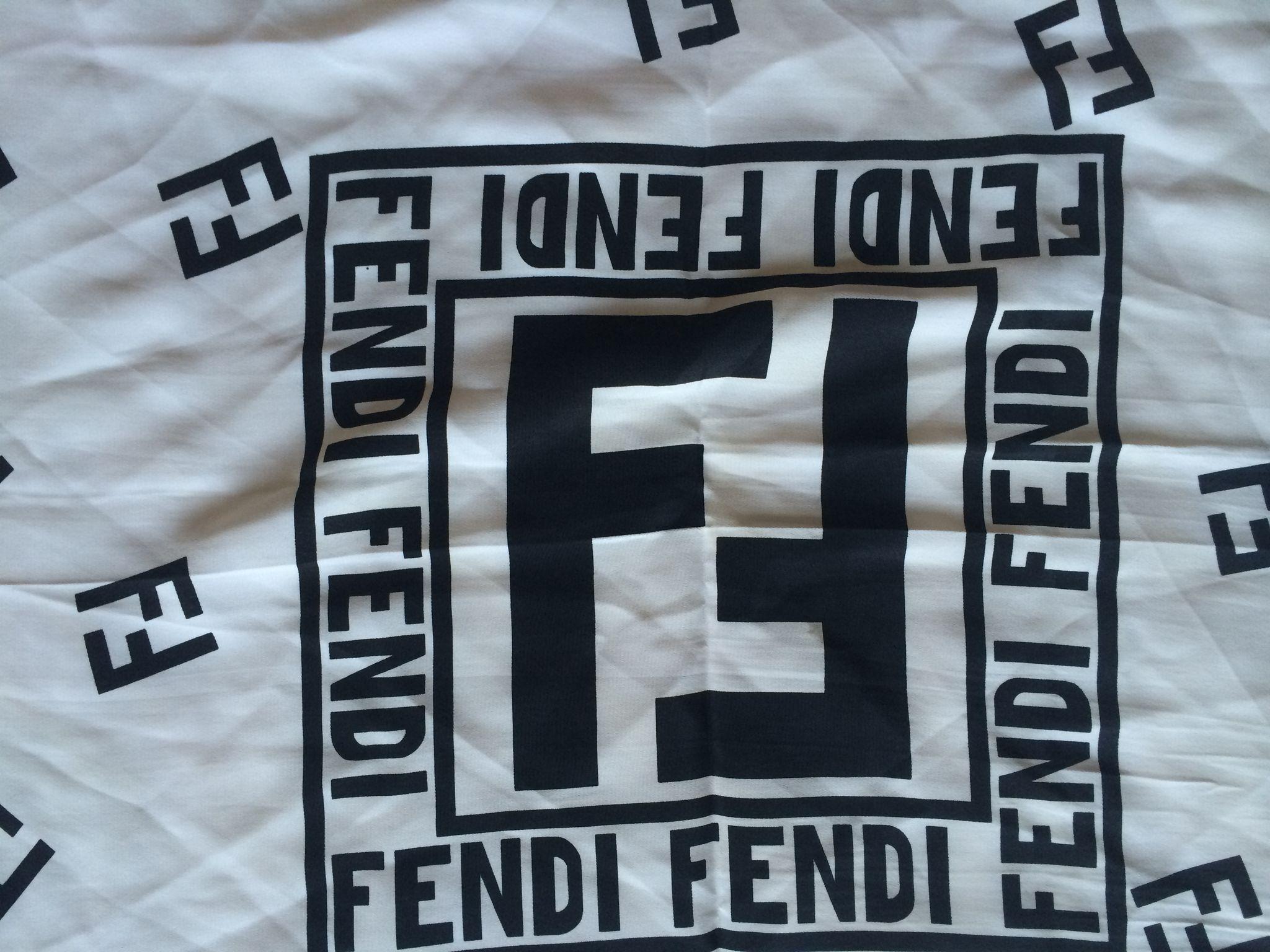 Fendi Wallpaper Font Line Logo Black And White Graphics Wallpaperuse