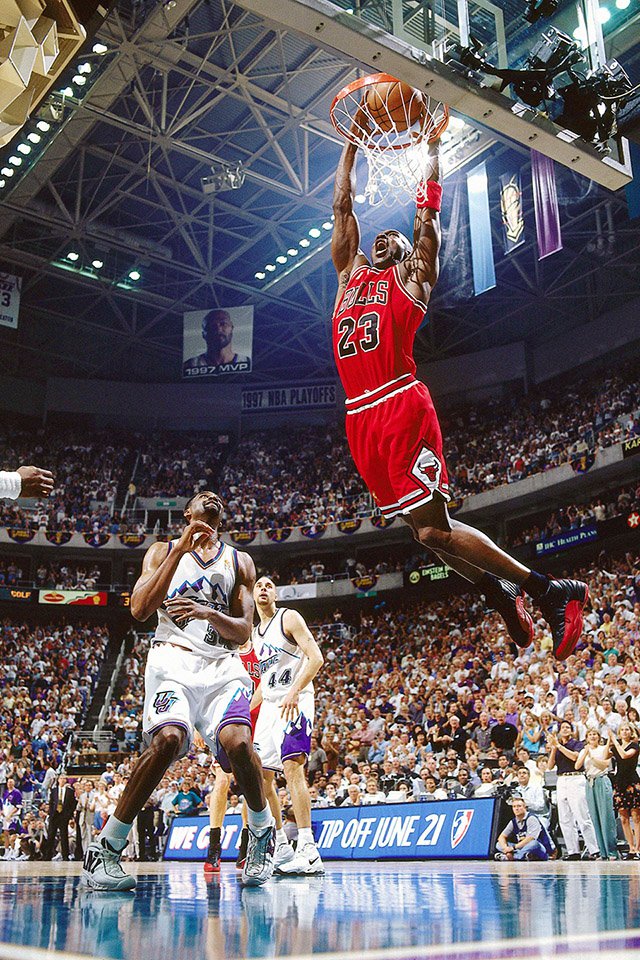 fond d'écran michael jordan iphone,mouvements de basket ball,basketball,des sports,joueur de basketball,slam dunk