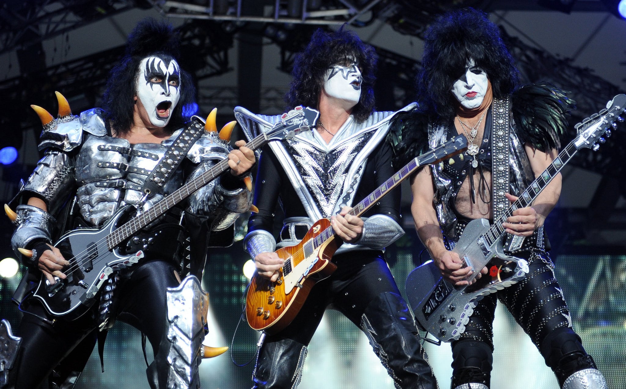 kiss wallpaper images,musician,guitarist,music,performance,guitar