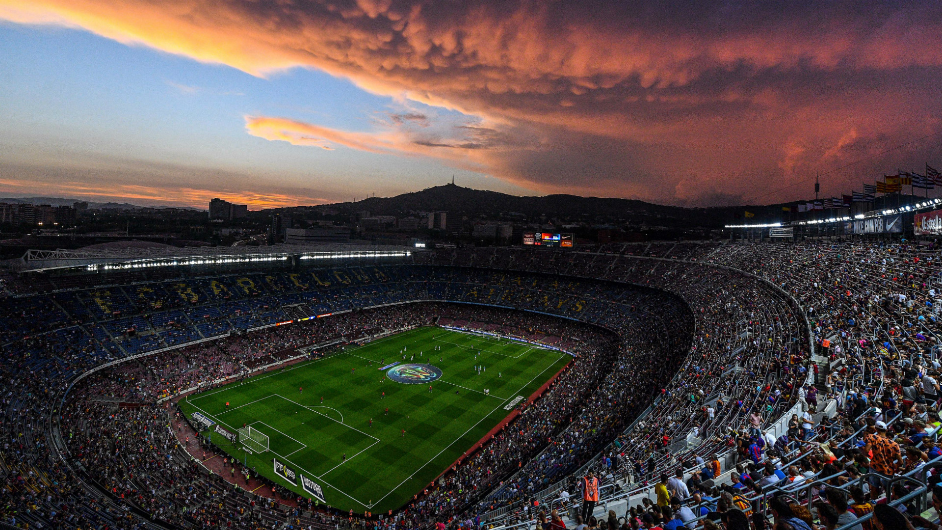 carta da parati camp nou,stadio,stadio specifico di calcio,atmosfera,cielo,erba