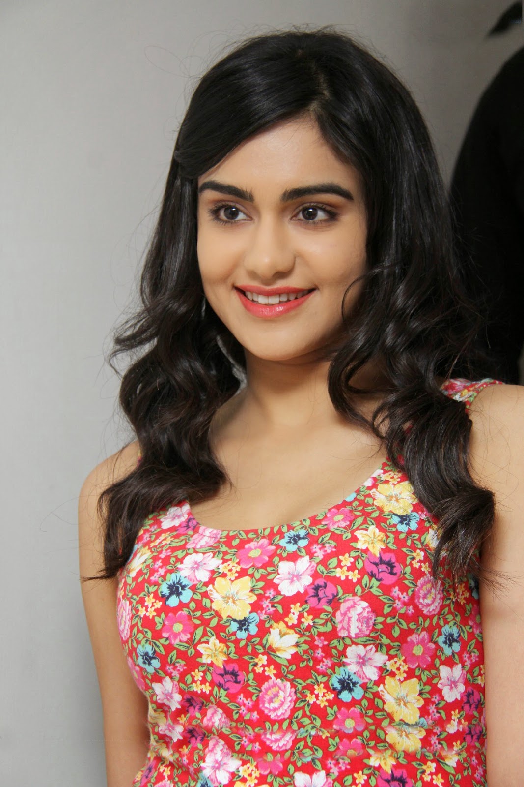 adah sharma wallpapers,hair,hairstyle,photo shoot,beauty,pink