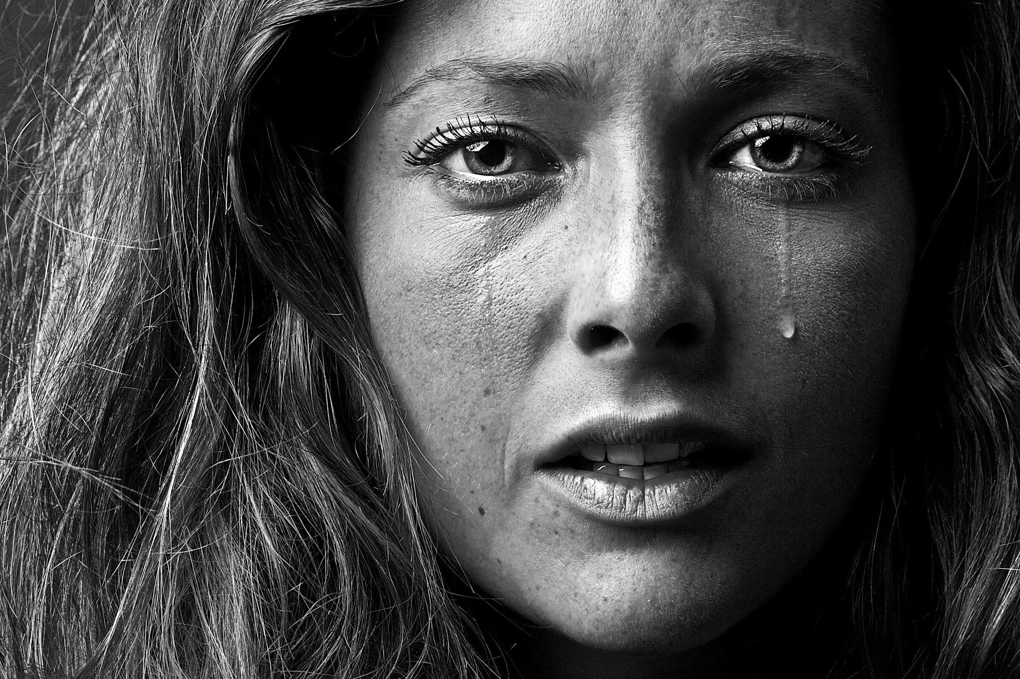 fond d'écran pleurer,visage,cheveux,noir,photographier,lèvre