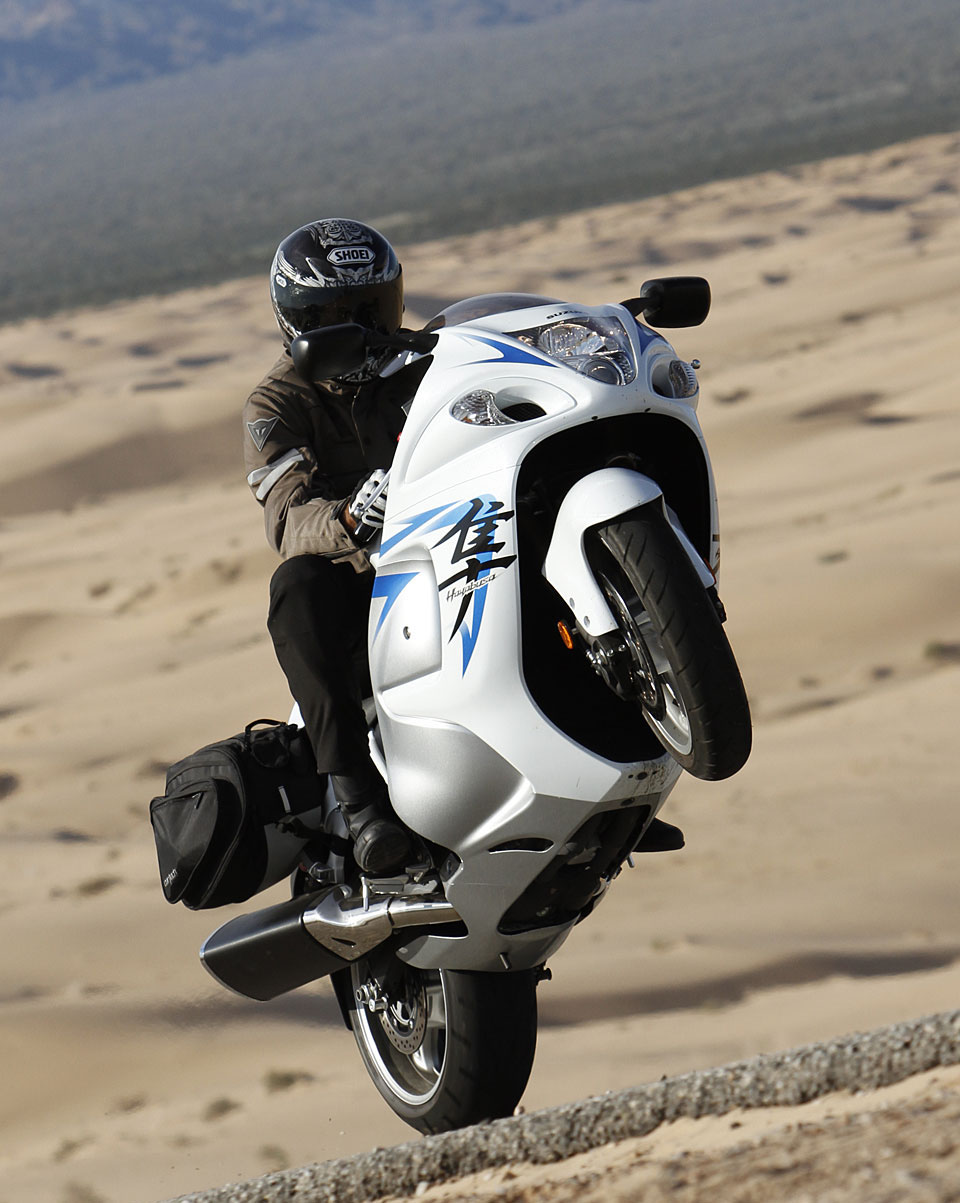 fond d'écran hayabusa,véhicule,faire de la moto,moto,le sable,paysage