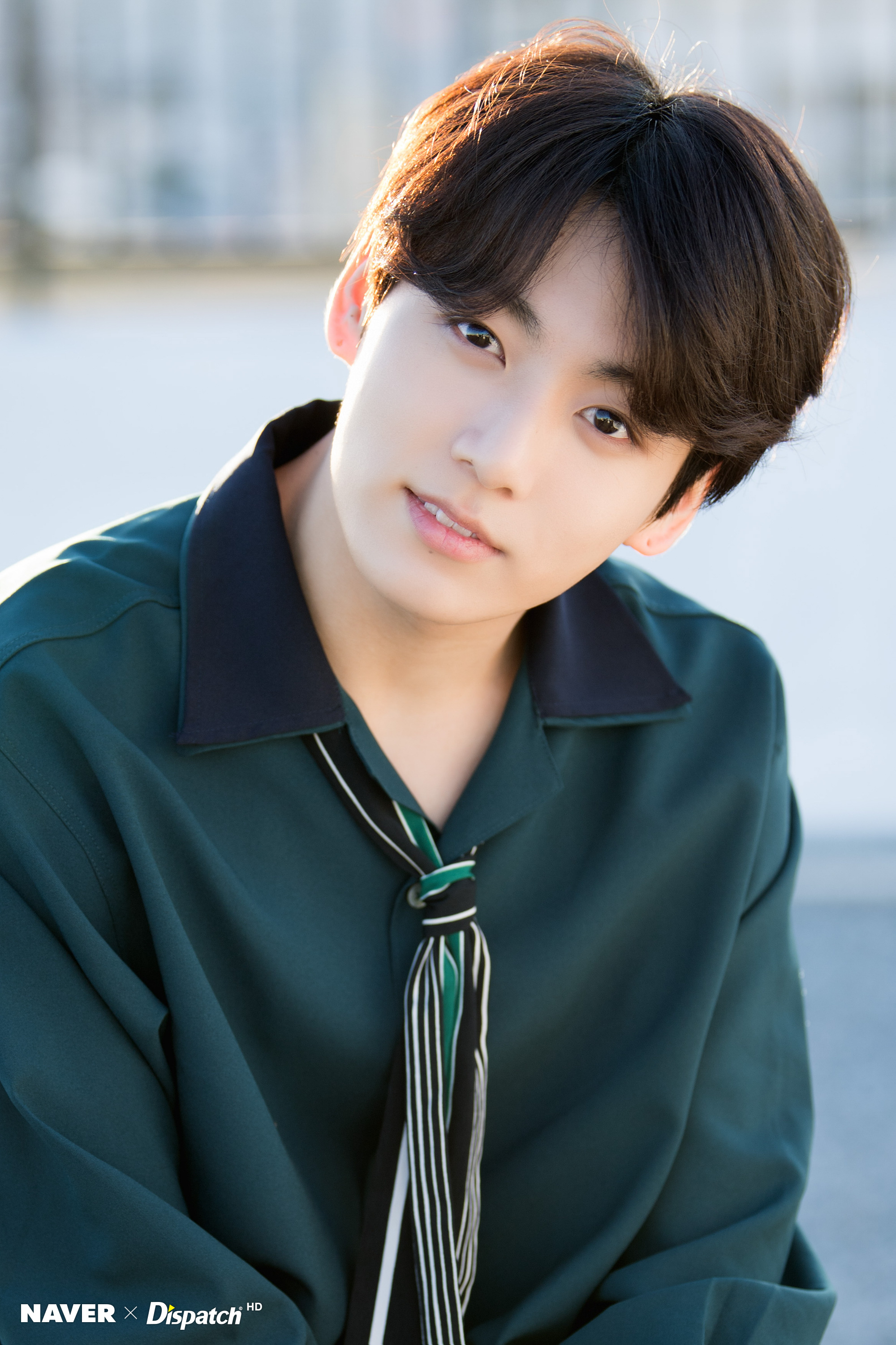 fond d'écran jungkook hd,cheveux,coiffure,front,cheveux noirs,coupe bob